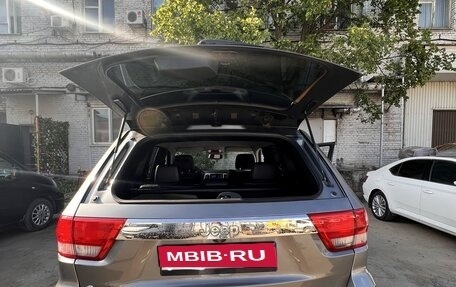 Jeep Grand Cherokee, 2012 год, 2 800 000 рублей, 6 фотография