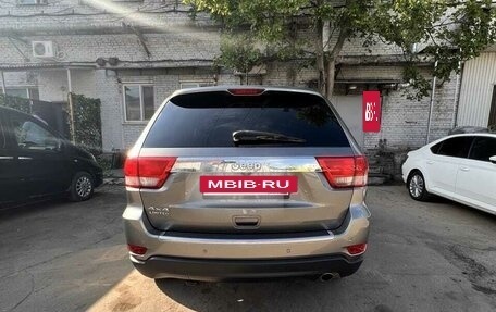 Jeep Grand Cherokee, 2012 год, 2 800 000 рублей, 2 фотография