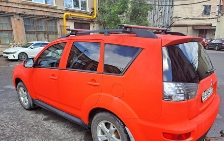 Mitsubishi Outlander III рестайлинг 3, 2011 год, 1 200 000 рублей, 4 фотография