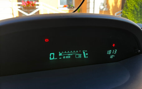 Toyota Yaris III рестайлинг, 2008 год, 580 000 рублей, 8 фотография