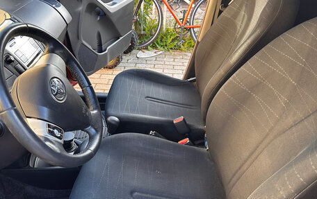 Toyota Yaris III рестайлинг, 2008 год, 580 000 рублей, 9 фотография