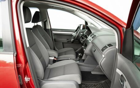 Volkswagen Touran III, 2010 год, 960 000 рублей, 12 фотография