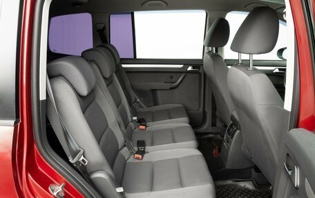 Volkswagen Touran III, 2010 год, 960 000 рублей, 11 фотография
