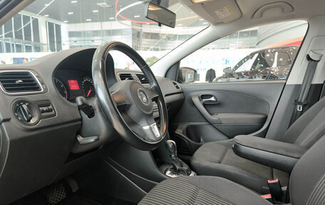 Volkswagen Polo VI (EU Market), 2012 год, 740 000 рублей, 20 фотография