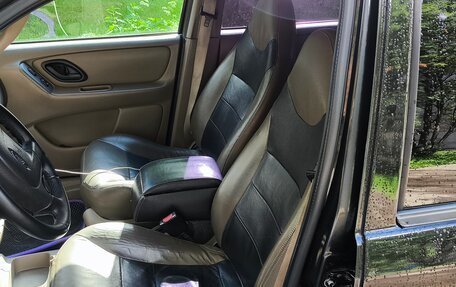 Ford Escape II, 2001 год, 540 000 рублей, 19 фотография