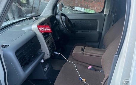 Nissan Cube II, 2004 год, 470 000 рублей, 6 фотография