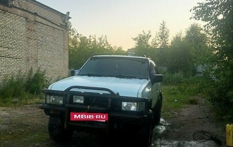 Nissan Terrano II рестайлинг, 1991 год, 200 000 рублей, 6 фотография