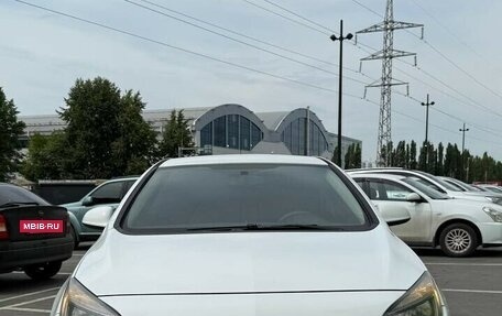 Opel Astra J, 2013 год, 800 000 рублей, 5 фотография