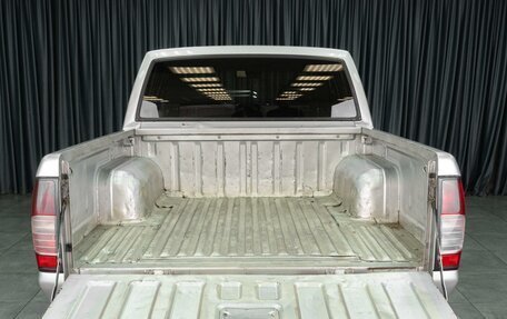 Nissan NP300, 2010 год, 1 049 000 рублей, 16 фотография