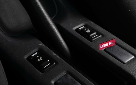 Nissan NP300, 2010 год, 1 049 000 рублей, 15 фотография