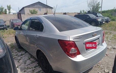 Chevrolet Aveo III, 2012 год, 700 000 рублей, 3 фотография