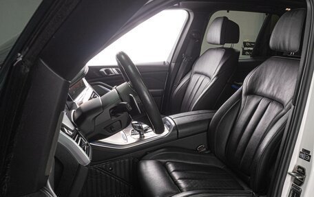 BMW X5, 2020 год, 7 875 000 рублей, 14 фотография