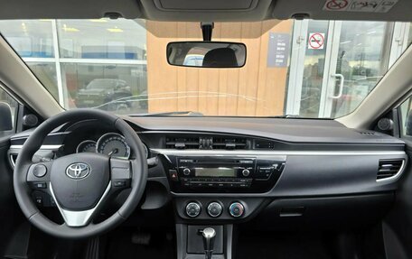 Toyota Corolla, 2013 год, 1 050 000 рублей, 7 фотография