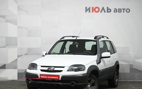 Chevrolet Niva I рестайлинг, 2017 год, 660 000 рублей, 1 фотография