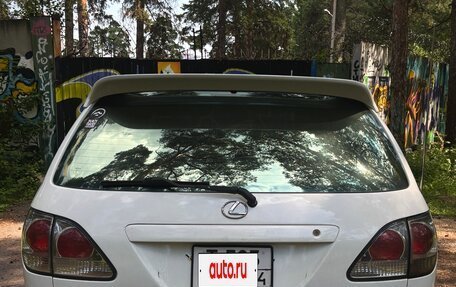 Lexus RX IV рестайлинг, 2001 год, 990 000 рублей, 8 фотография