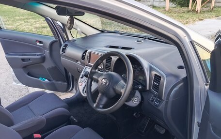 Toyota Wish II, 2003 год, 620 000 рублей, 9 фотография