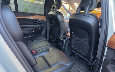 Volvo XC90 II рестайлинг, 2021 год, 4 650 000 рублей, 8 фотография