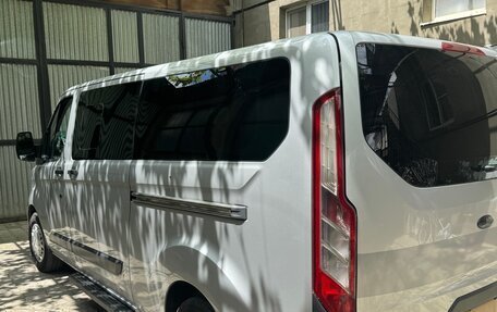 Ford Tourneo Custom I рестайлинг, 2014 год, 2 350 000 рублей, 3 фотография