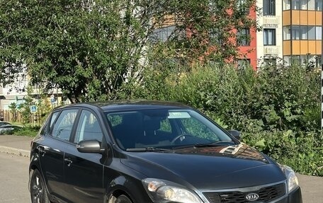 KIA cee'd I рестайлинг, 2010 год, 810 000 рублей, 2 фотография