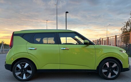 KIA Soul III, 2019 год, 1 595 000 рублей, 24 фотография