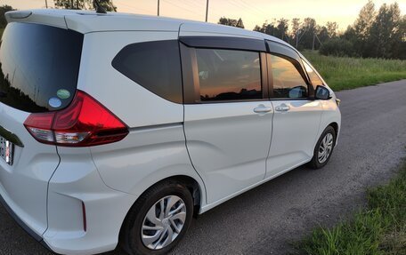 Honda Freed II, 2019 год, 1 950 000 рублей, 4 фотография