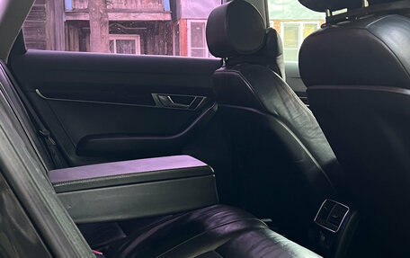 Audi A6, 2004 год, 700 000 рублей, 17 фотография