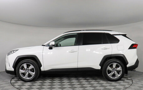 Toyota RAV4, 2021 год, 3 497 000 рублей, 9 фотография