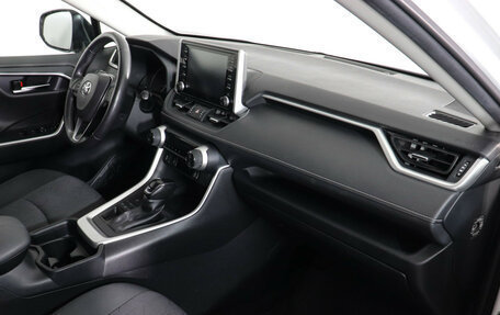 Toyota RAV4, 2021 год, 3 497 000 рублей, 11 фотография