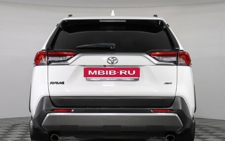 Toyota RAV4, 2021 год, 3 497 000 рублей, 7 фотография