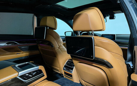 BMW 7 серия, 2021 год, 7 250 000 рублей, 17 фотография
