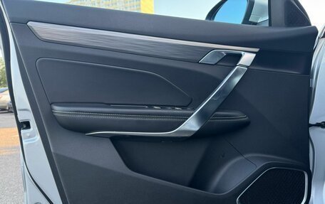 Geely Atlas, 2021 год, 1 850 000 рублей, 8 фотография