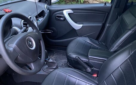 Renault Logan I, 2013 год, 640 000 рублей, 10 фотография