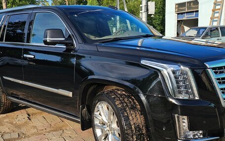 Cadillac Escalade IV, 2019 год, 6 150 000 рублей, 2 фотография