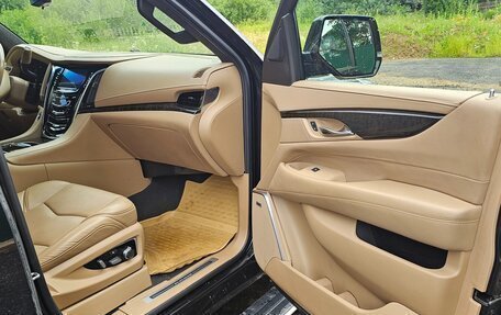Cadillac Escalade IV, 2019 год, 6 150 000 рублей, 9 фотография