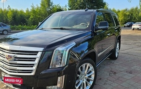 Cadillac Escalade IV, 2019 год, 6 150 000 рублей, 3 фотография