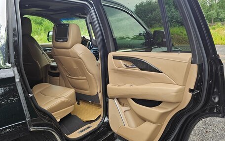 Cadillac Escalade IV, 2019 год, 6 150 000 рублей, 12 фотография