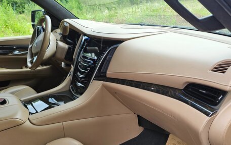 Cadillac Escalade IV, 2019 год, 6 150 000 рублей, 11 фотография