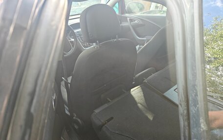 Opel Astra J, 2013 год, 400 000 рублей, 3 фотография