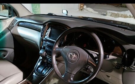 Toyota Kluger I, 2000 год, 970 000 рублей, 12 фотография