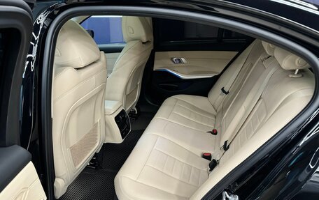 BMW 3 серия, 2019 год, 3 900 000 рублей, 6 фотография