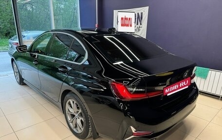 BMW 3 серия, 2019 год, 3 900 000 рублей, 4 фотография