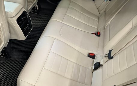 BMW 3 серия, 2019 год, 3 900 000 рублей, 7 фотография