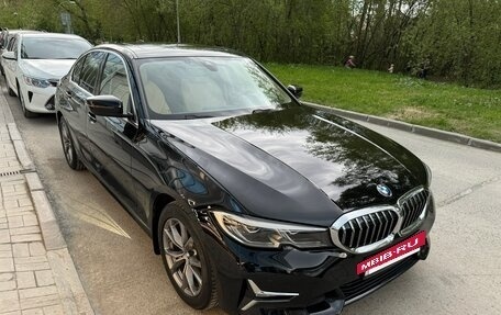 BMW 3 серия, 2019 год, 3 900 000 рублей, 25 фотография