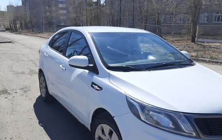 KIA Rio III рестайлинг, 2012 год, 550 000 рублей, 4 фотография