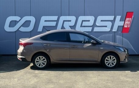 Hyundai Solaris II рестайлинг, 2021 год, 1 649 000 рублей, 5 фотография