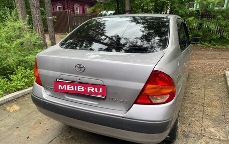 Toyota Prius IV XW50, 1998 год, 250 000 рублей, 5 фотография