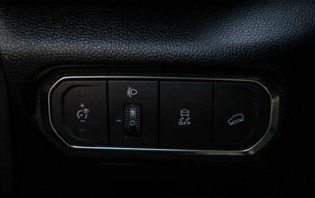 Haval Jolion, 2023 год, 1 990 000 рублей, 24 фотография