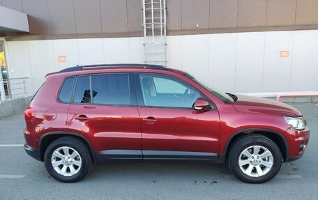 Volkswagen Tiguan I, 2012 год, 825 000 рублей, 4 фотография