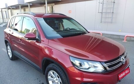 Volkswagen Tiguan I, 2012 год, 825 000 рублей, 3 фотография