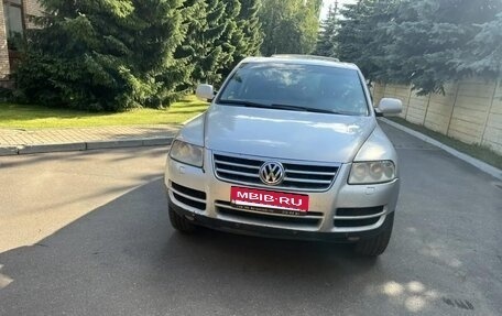 Volkswagen Touareg III, 2004 год, 700 000 рублей, 1 фотография
